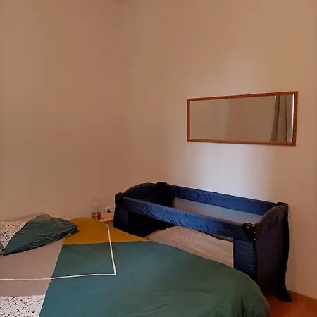 Maison Spacieuse De 2 Chambres Avec Cour *