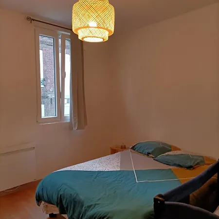 Maison Spacieuse De 2 Chambres Avec Cour Holiday home